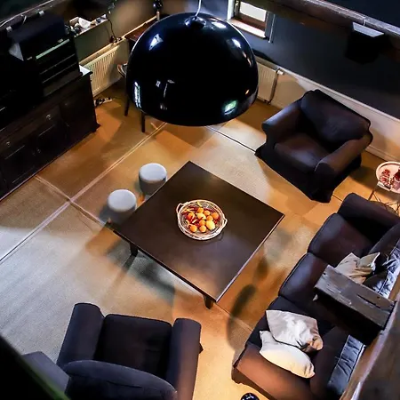 Za Różowymi Drzwiami * Jelenia Góra