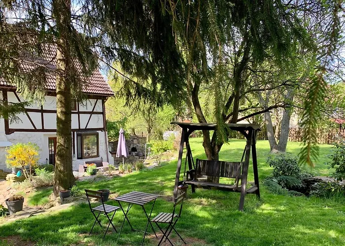 Za Rozowymi Drzwiami Jelenia Gora