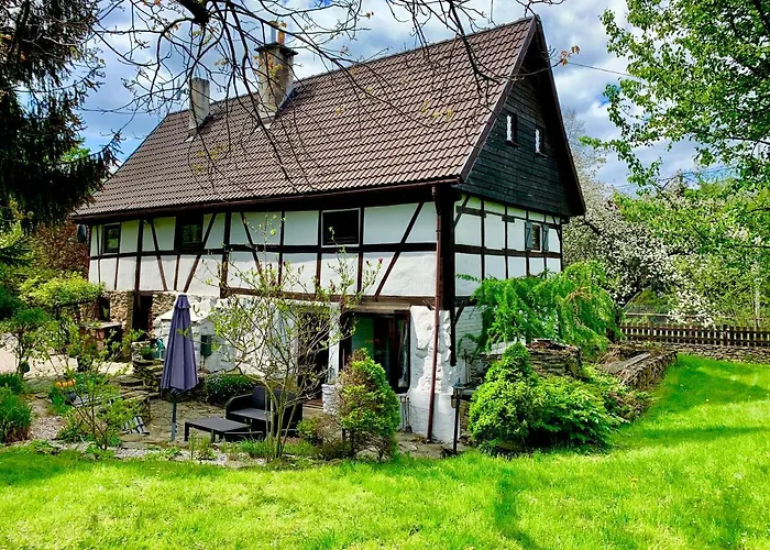 Za Rozowymi Drzwiami * Jelenia Gora