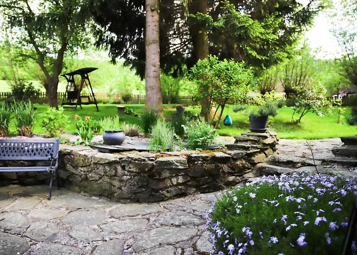 Za Rozowymi Drzwiami Tatil Evi